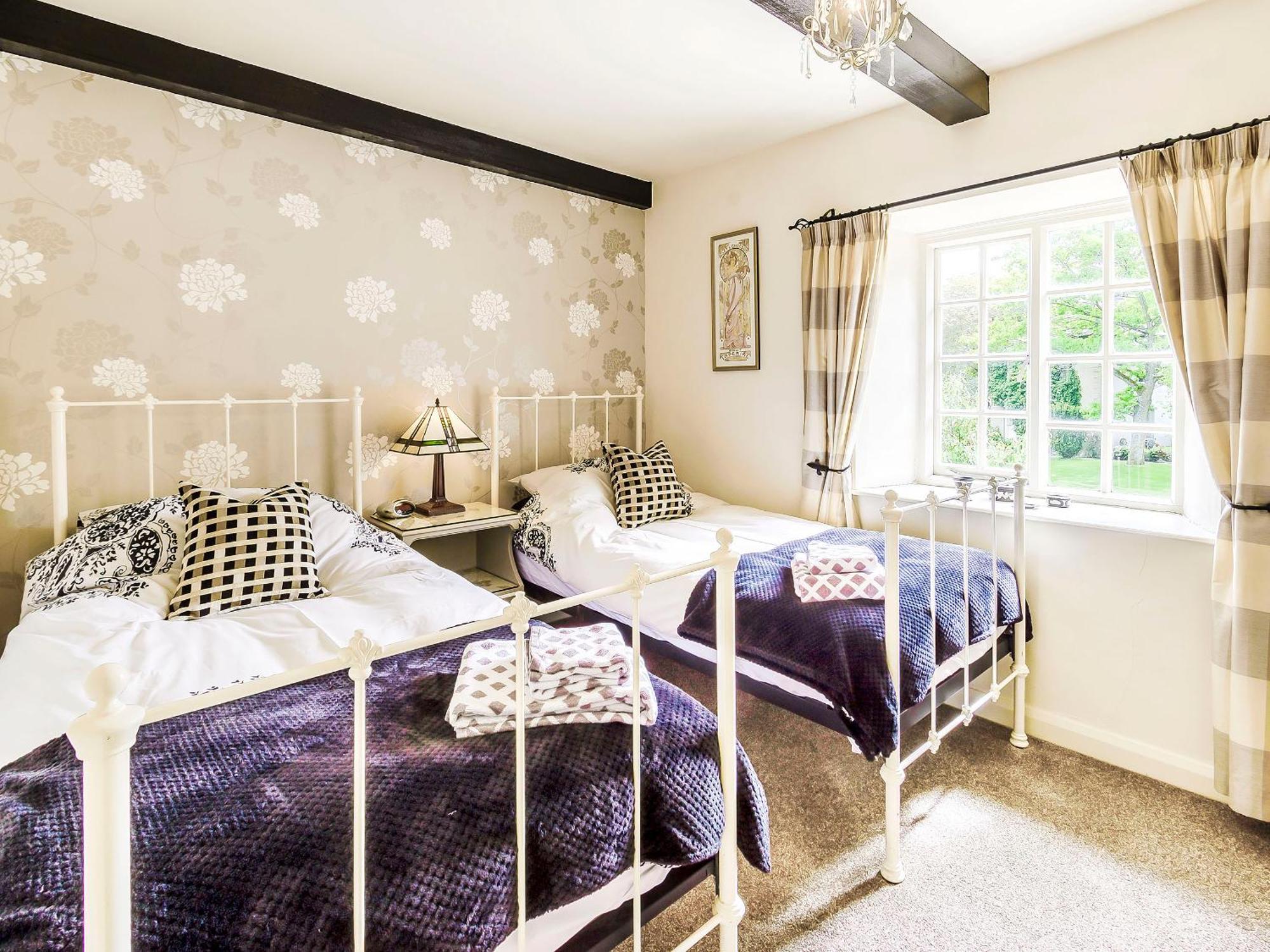 Coach House - E5120 Villa West Burton Eksteriør bilde
