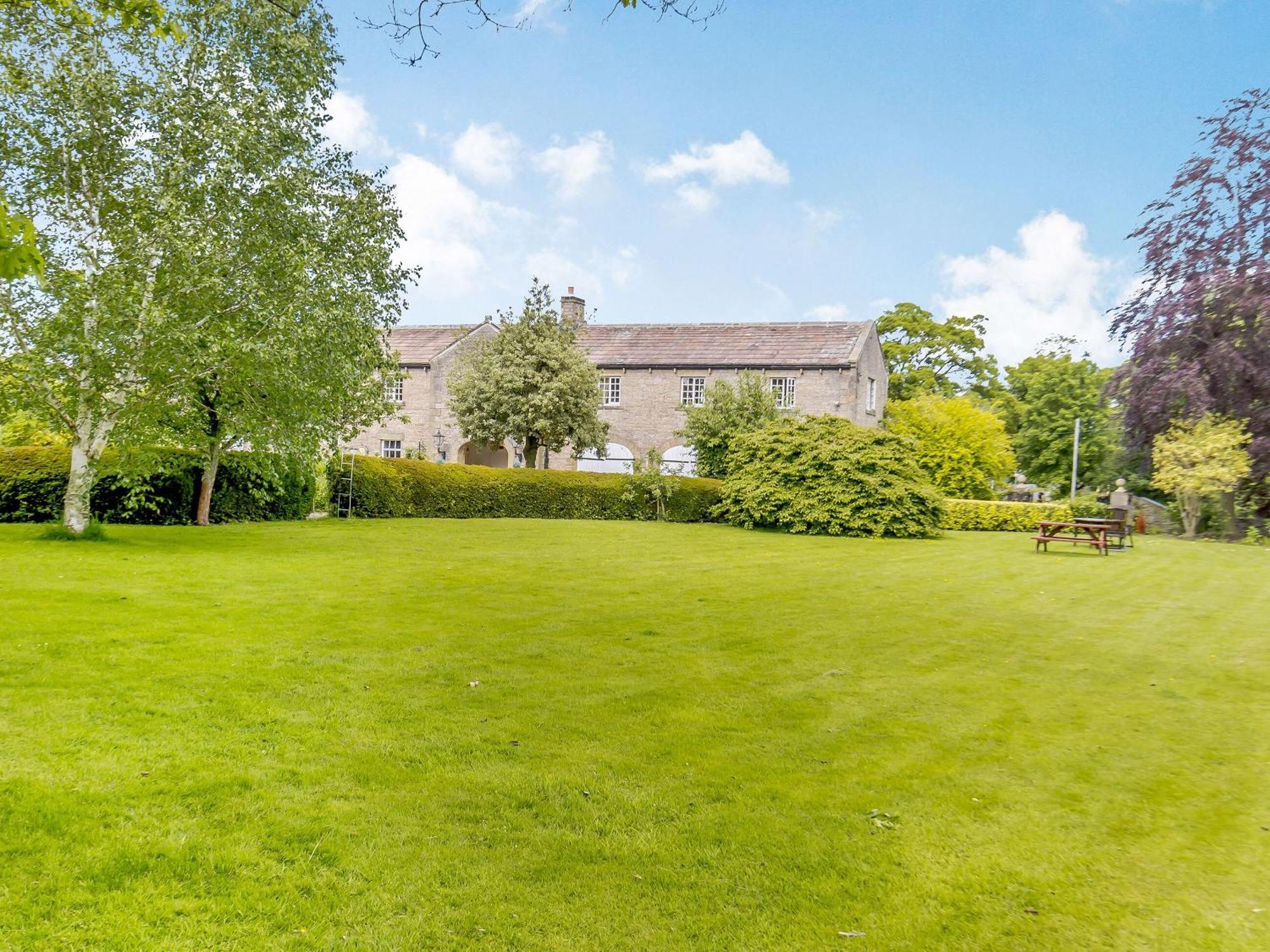 Coach House - E5120 Villa West Burton Eksteriør bilde